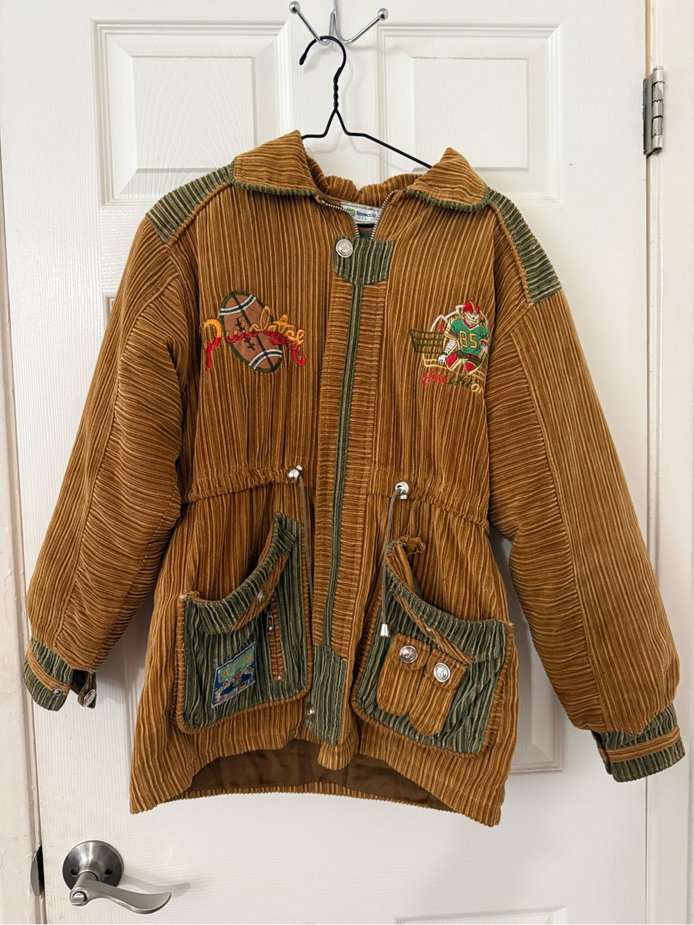 Vintage Textwood USA Women’s Corduroy Sports Jacket Embroidered Football
